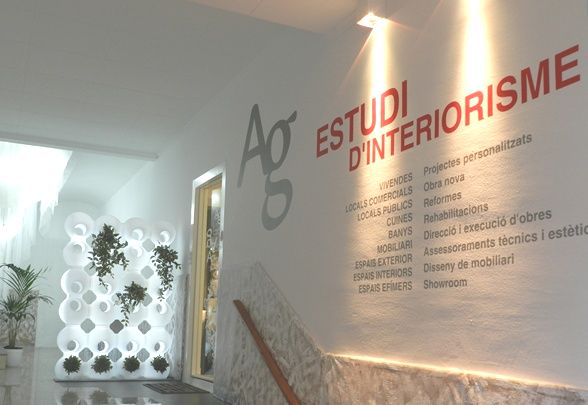 ESCALA - ENTRADA PRINCIPAL